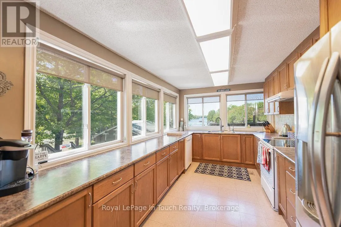 285 CROOKED BAY ROAD