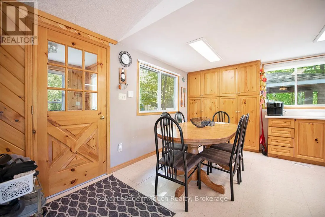285 CROOKED BAY ROAD