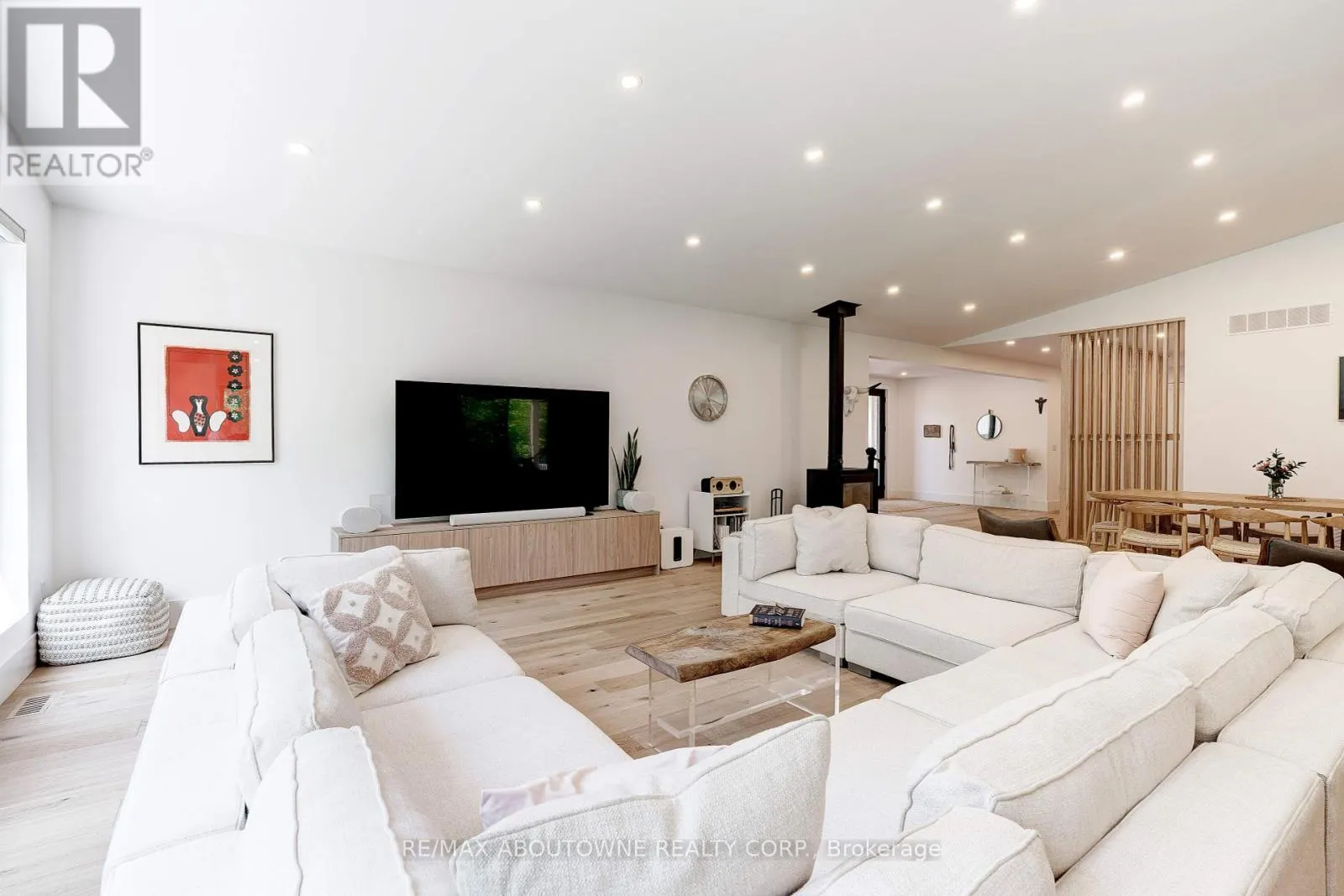 295 ALLEN ROAD