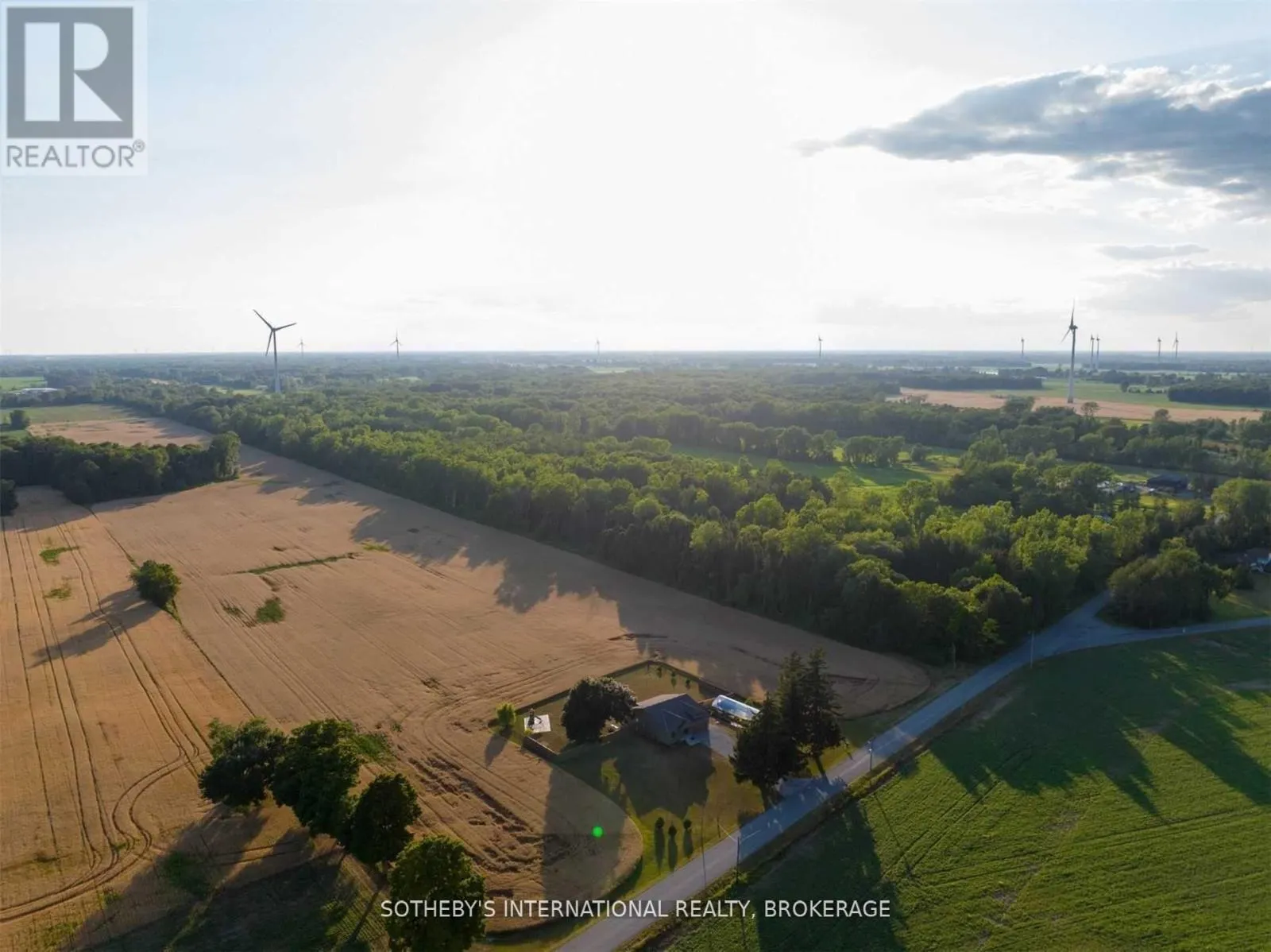 917 WAINFLEET DUNNVILLE TOWNLINE ROAD