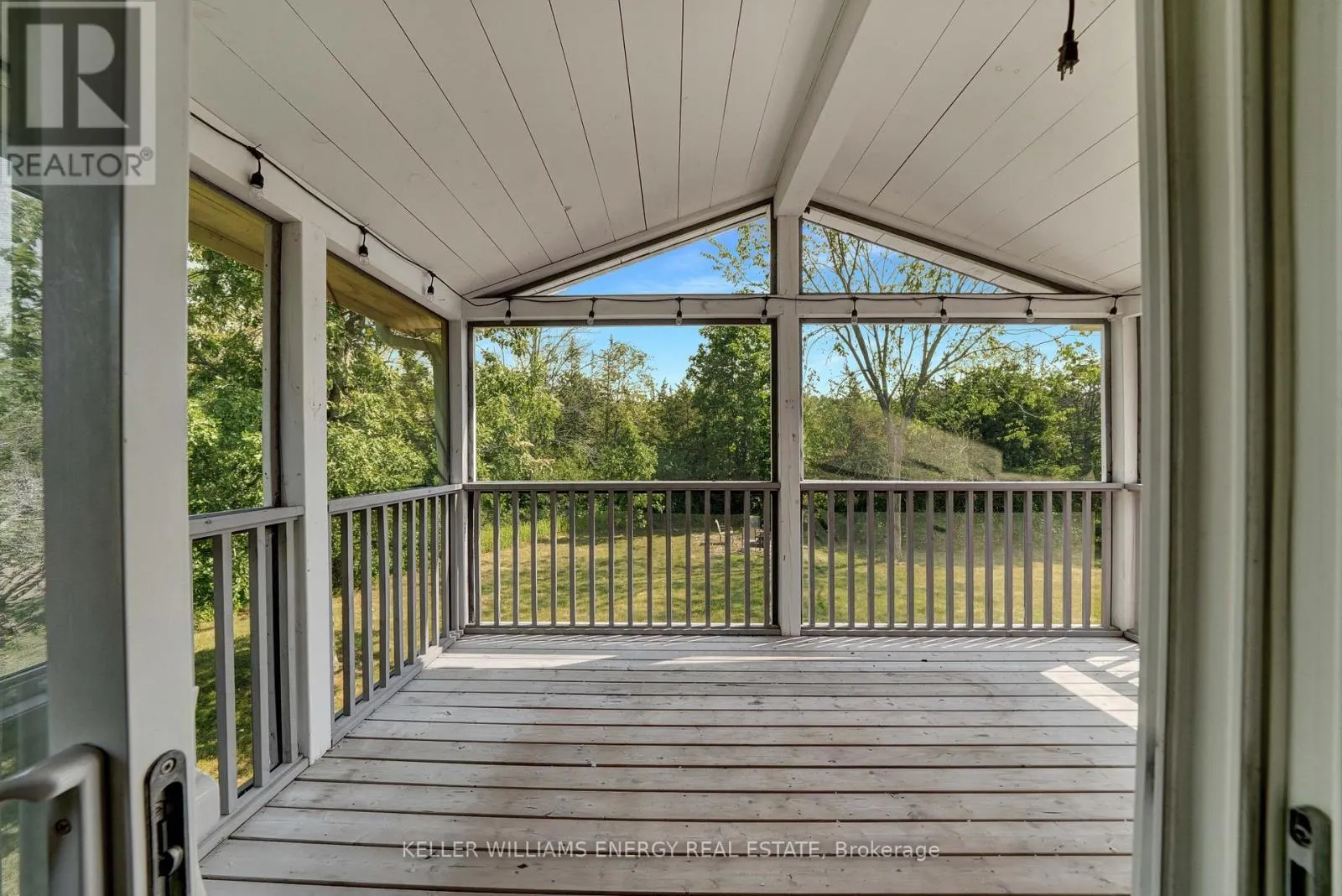 118 FOSTER ROAD