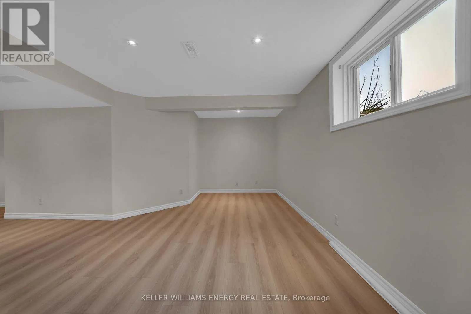 118 FOSTER ROAD