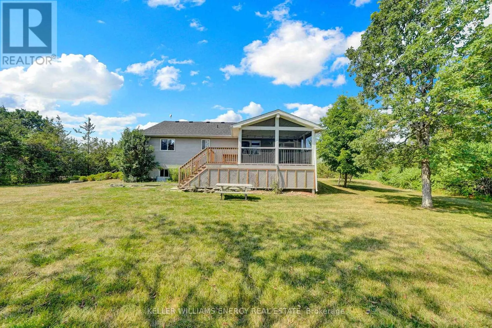 118 FOSTER ROAD