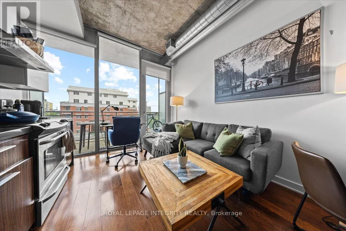 741 - 340 MCLEOD STREET