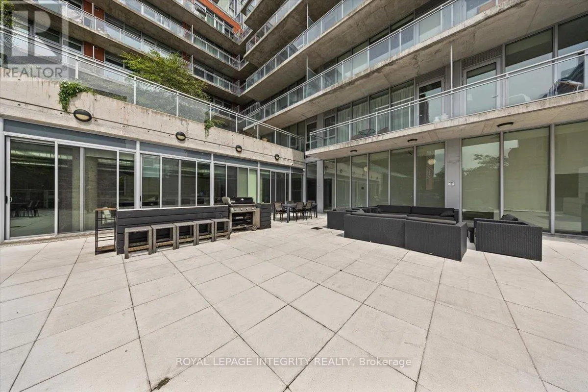 741 - 340 MCLEOD STREET