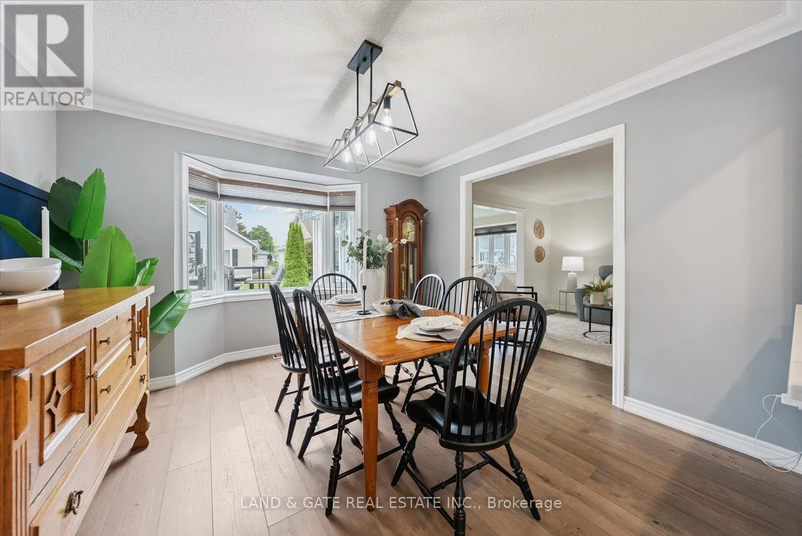 6 NESBITT DRIVE