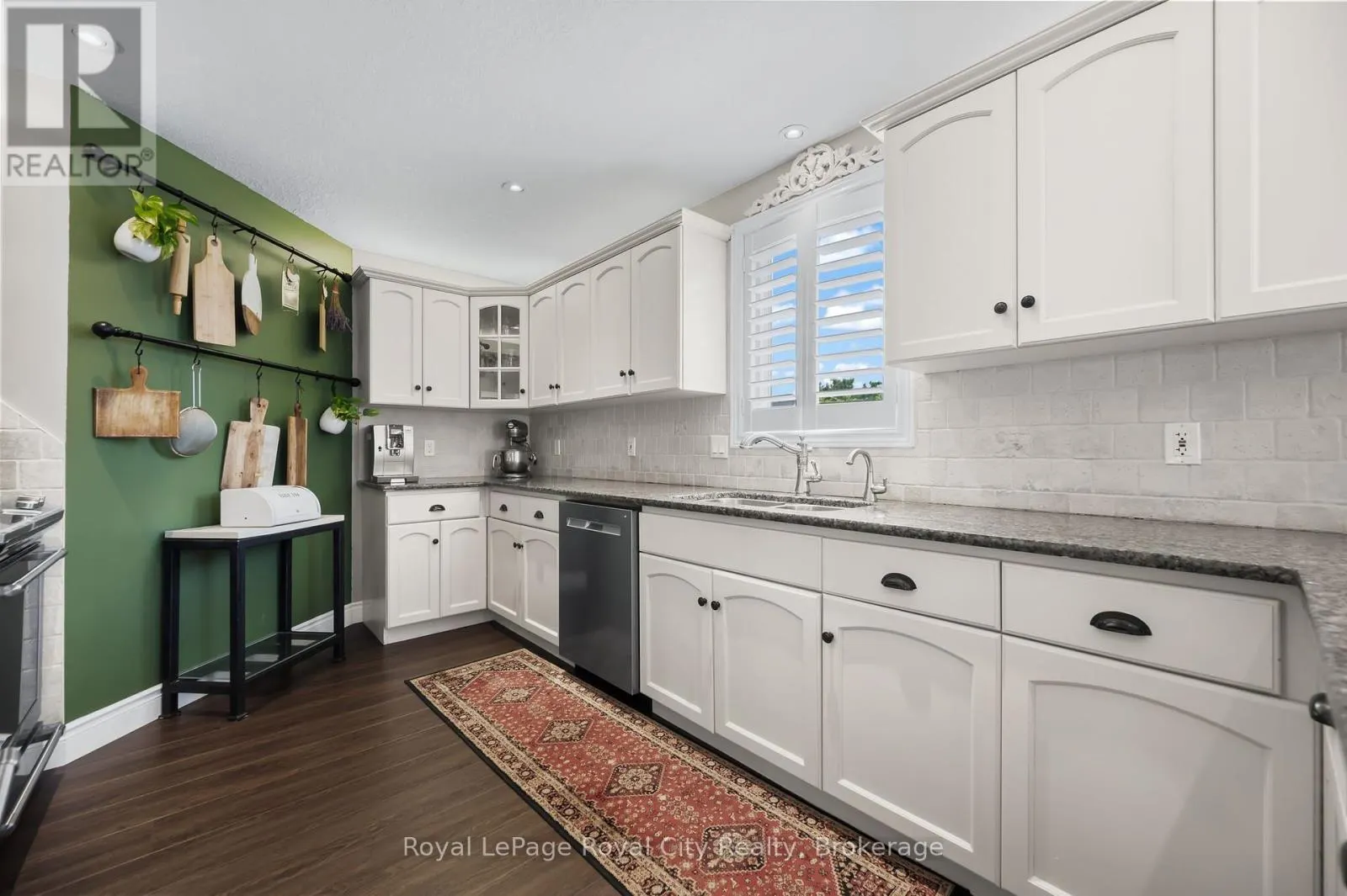 7 MARIGOLD DRIVE