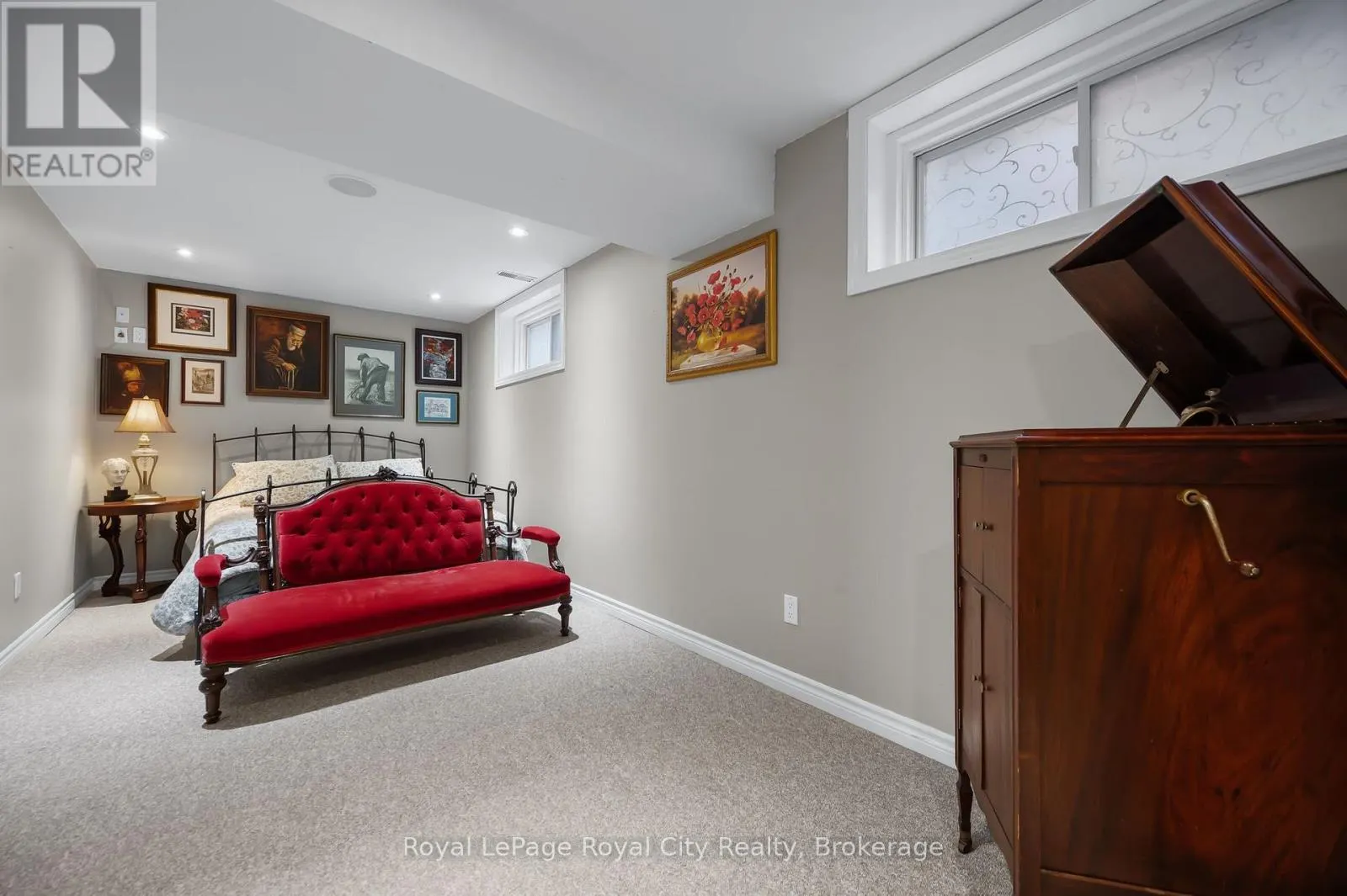 7 MARIGOLD DRIVE