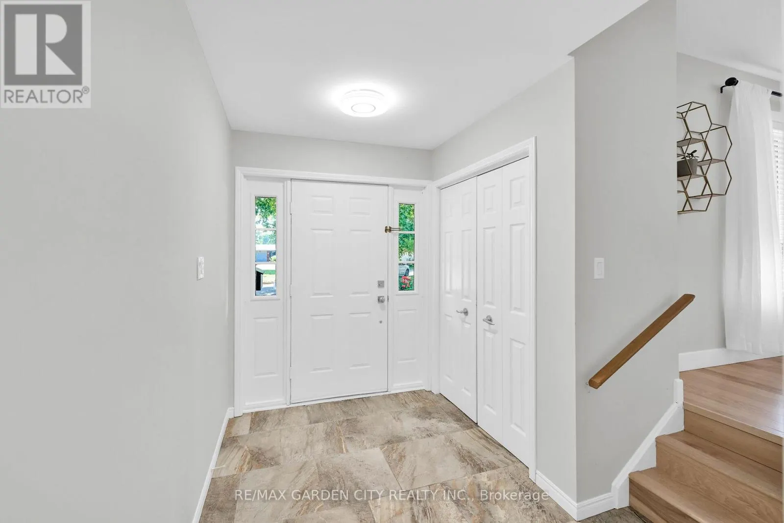 54 DRIFTWOOD COURT