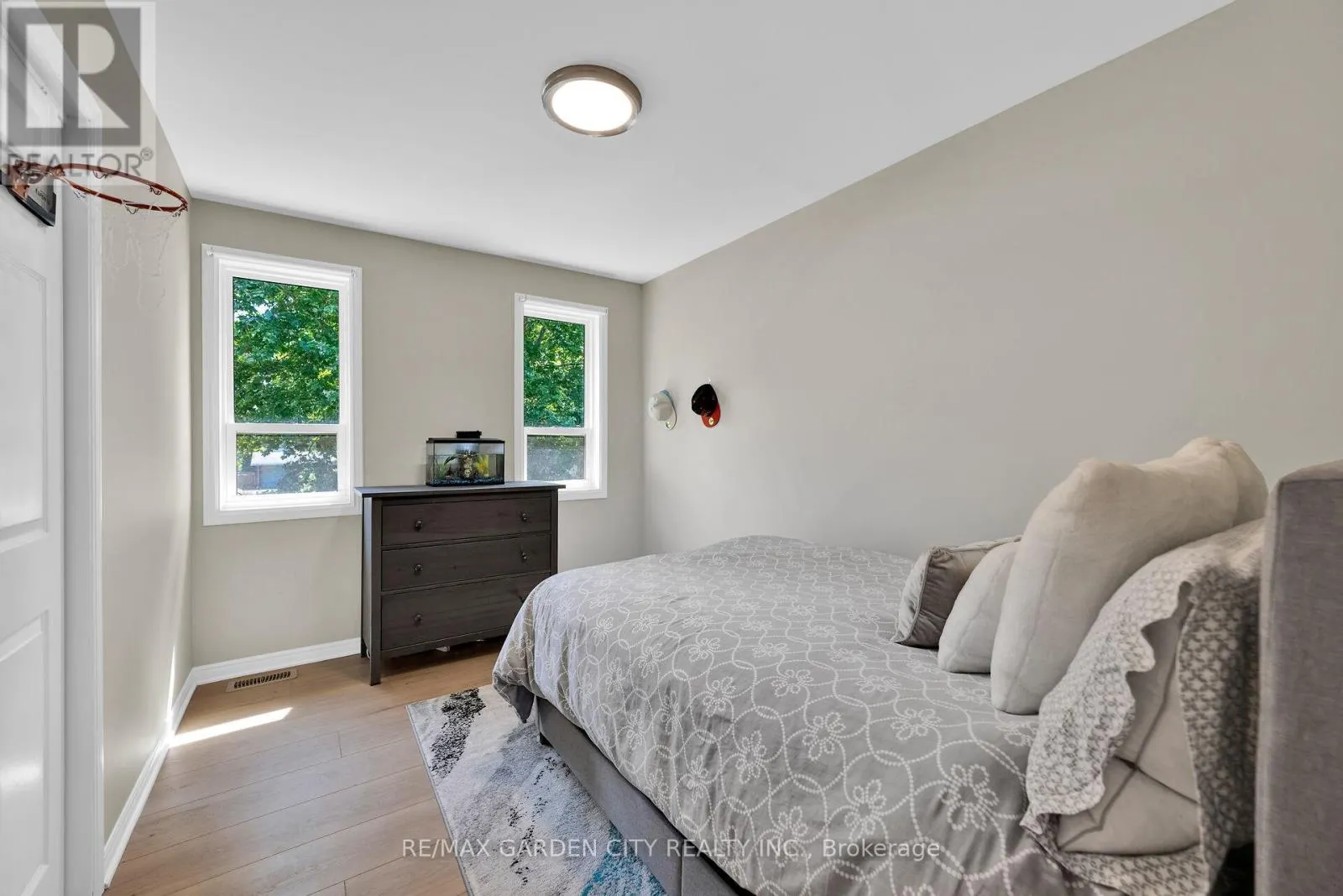 54 DRIFTWOOD COURT