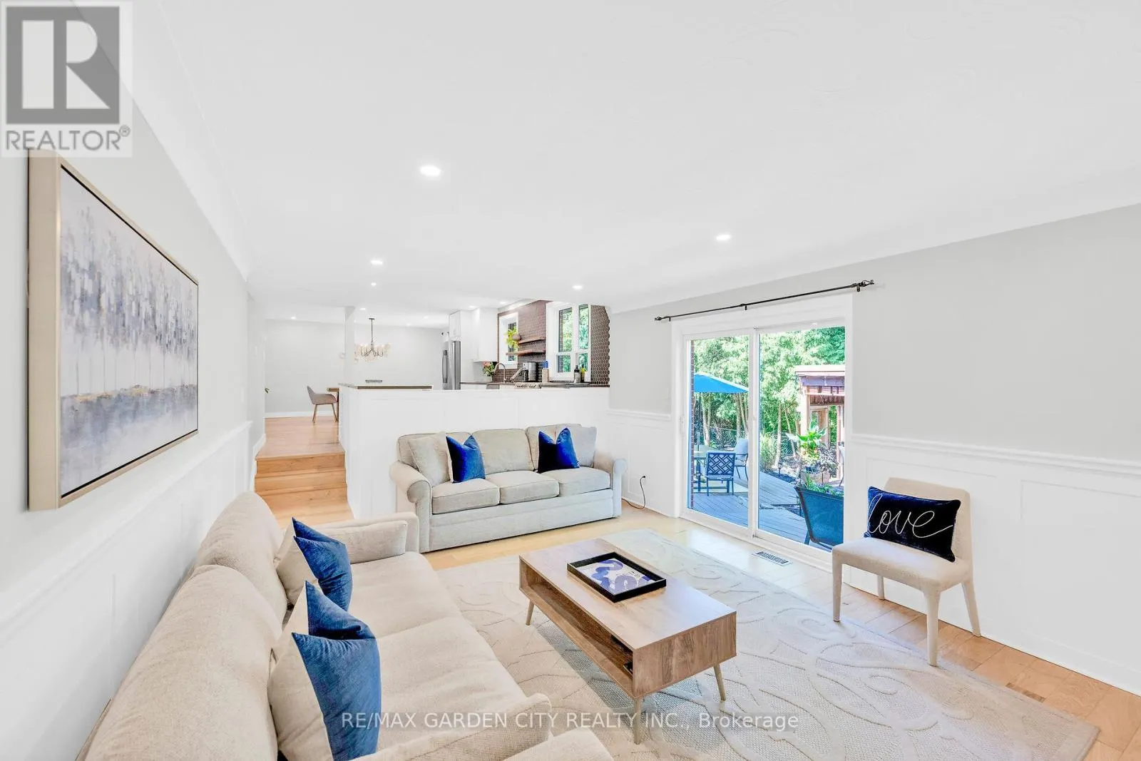 54 DRIFTWOOD COURT
