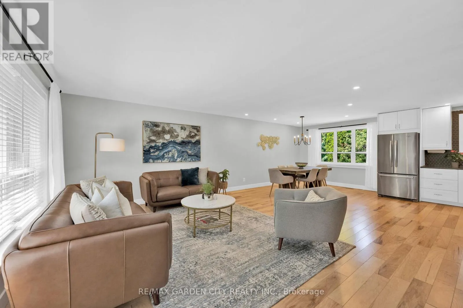 54 DRIFTWOOD COURT