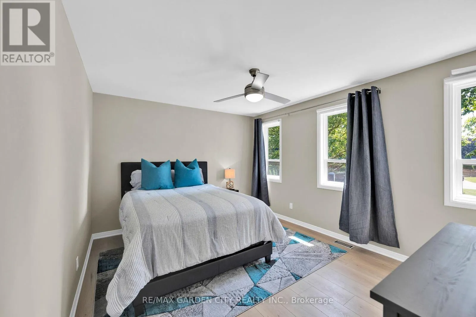 54 DRIFTWOOD COURT