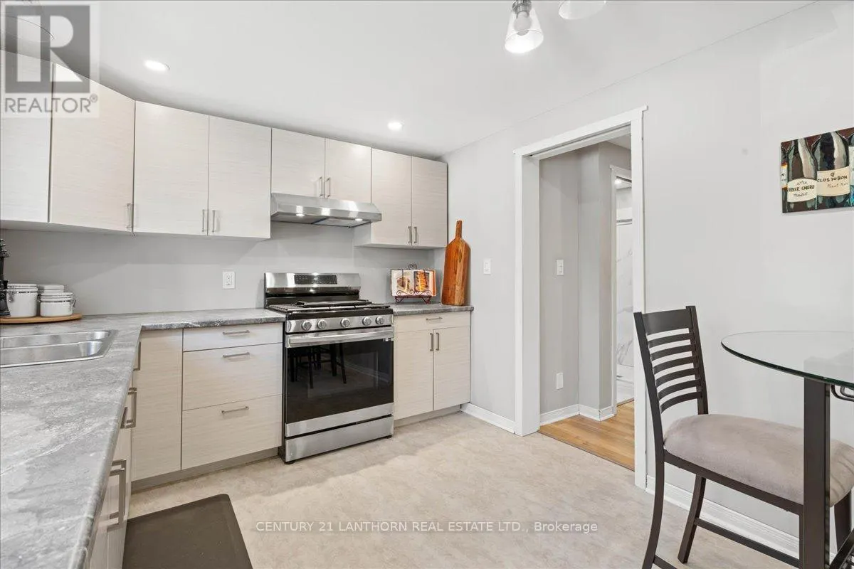 1207 SHANNON ROAD