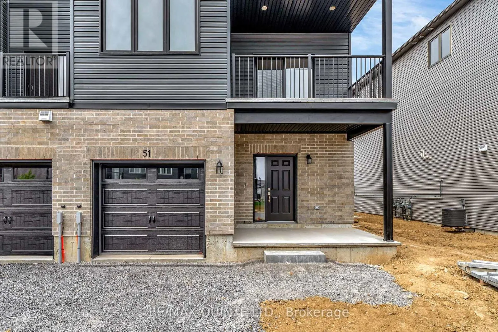 51 EVANS STREET