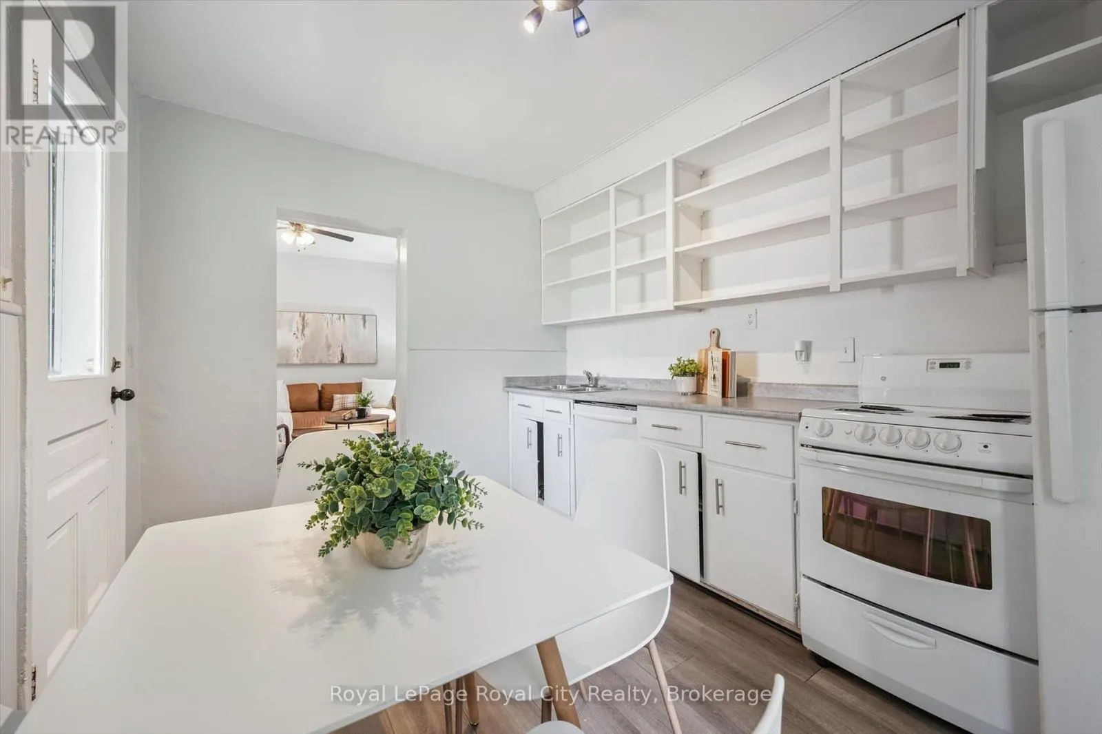 178 YORK ROAD