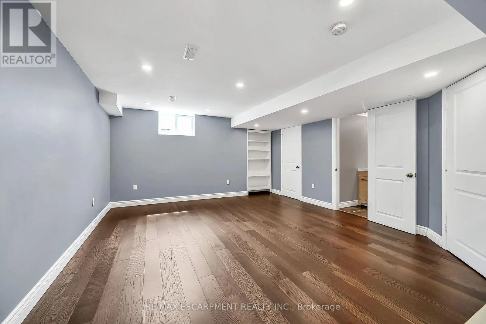 21 - 242 UPPER MOUNT ALBION ROAD
