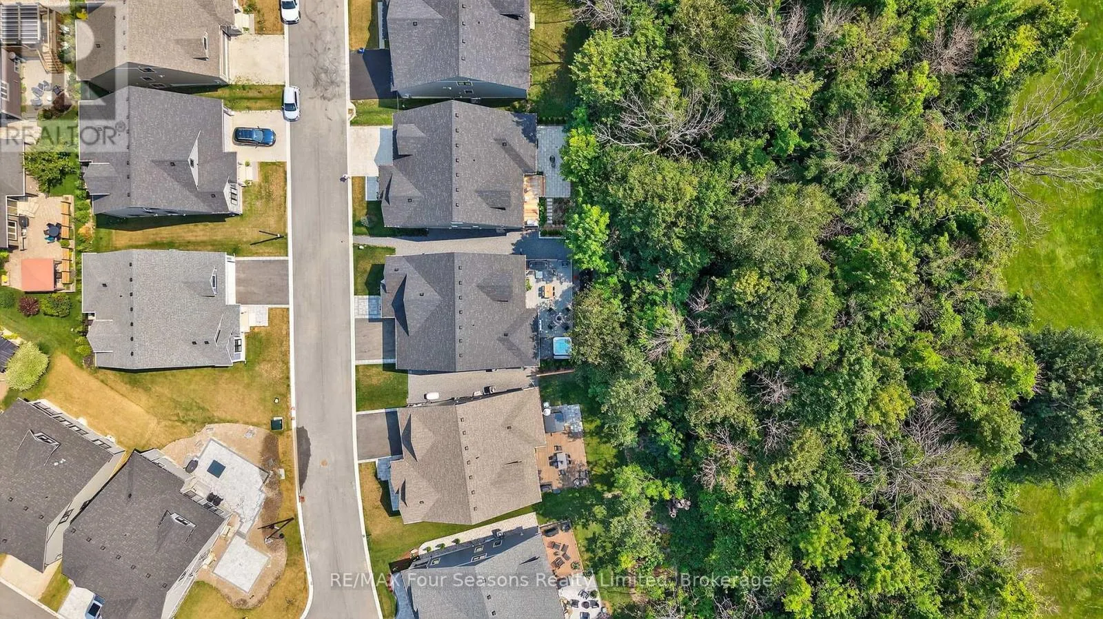 112 SCHOONERS LANE