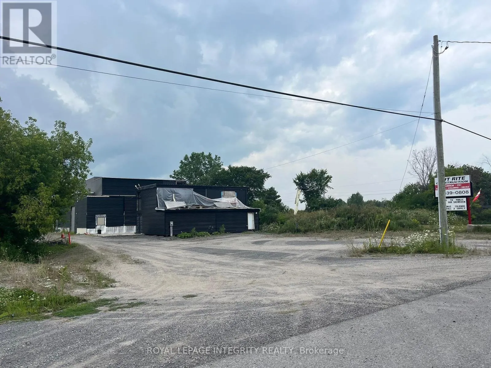 3009 CARP ROAD