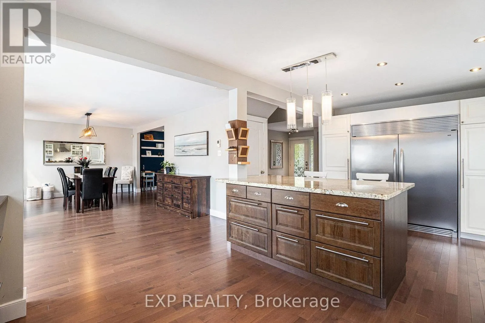 2010 ROLLING BROOK DRIVE