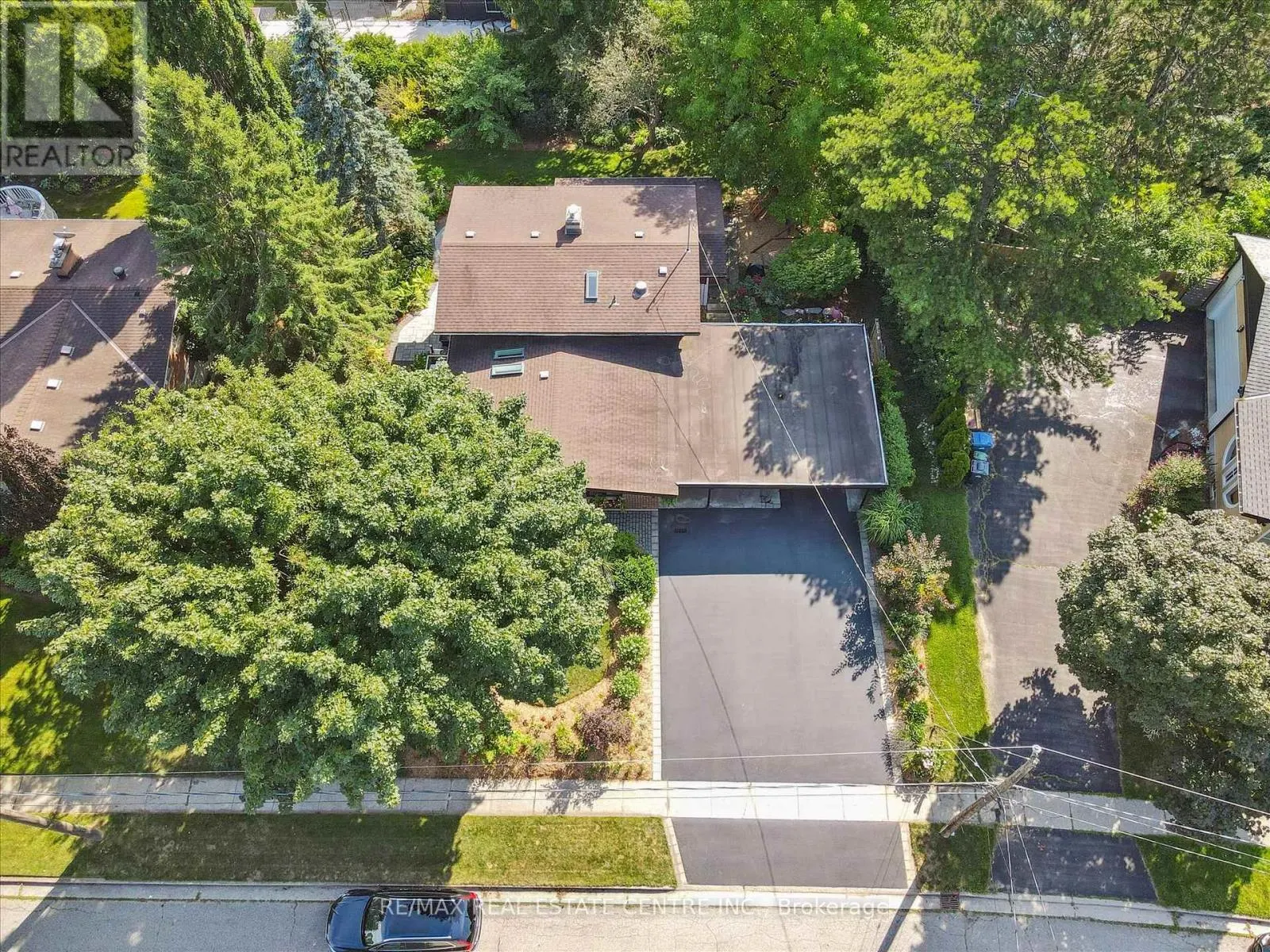 88 CALLANDER DRIVE