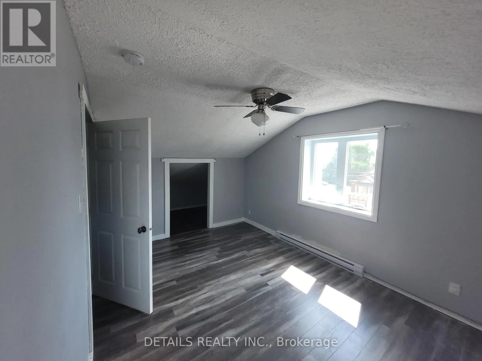 4559 STE CATHERINE STREET W