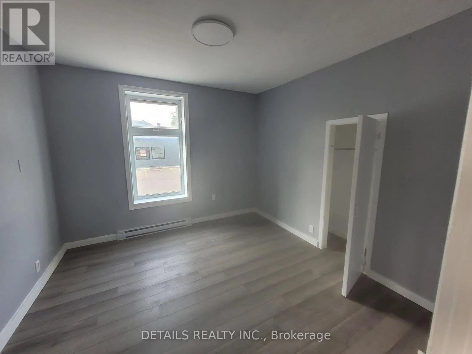 4559 STE CATHERINE STREET W