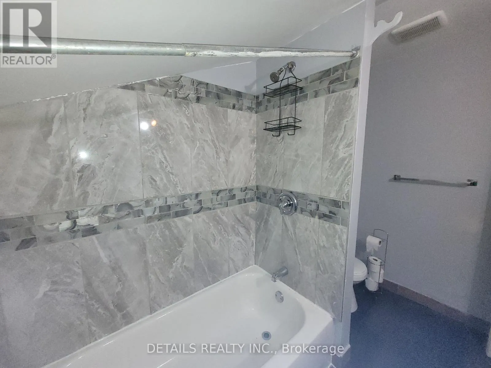 4559 STE CATHERINE STREET W