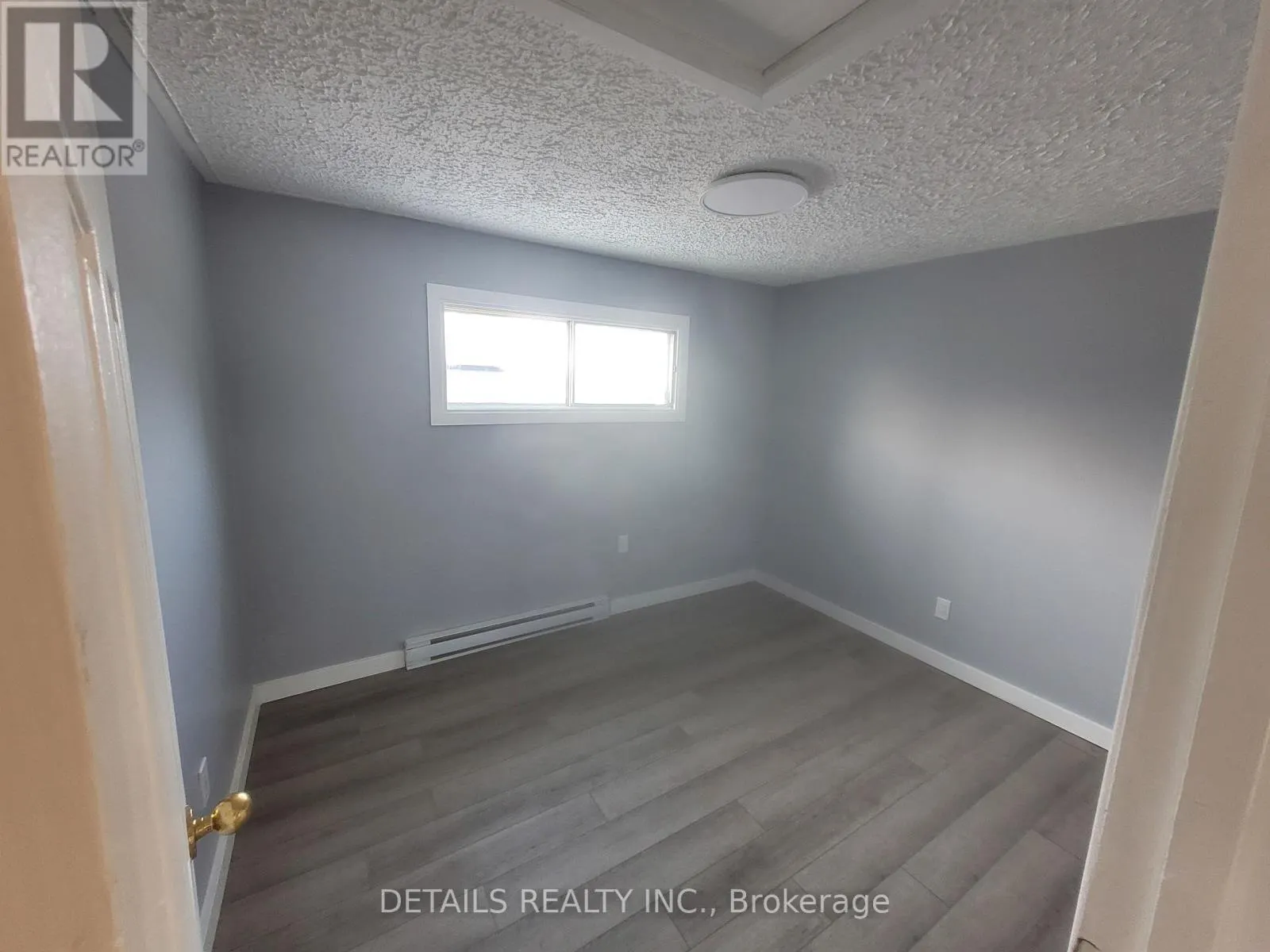 4559 STE CATHERINE STREET W