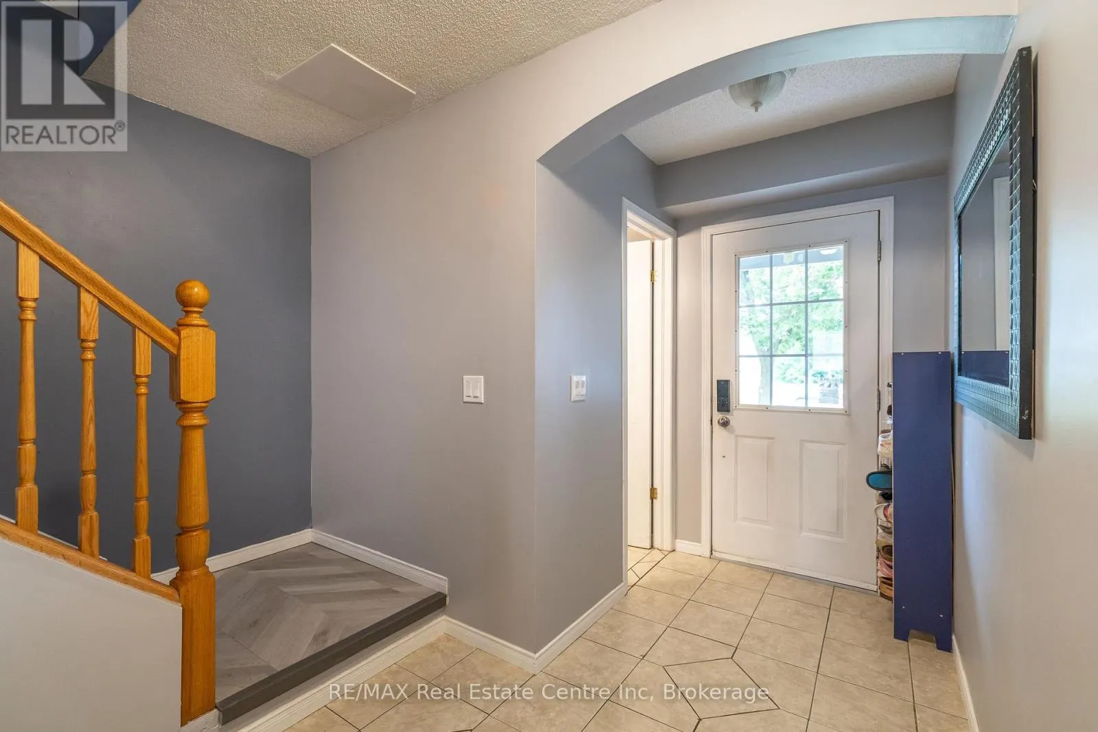 30 O'CONNOR LANE