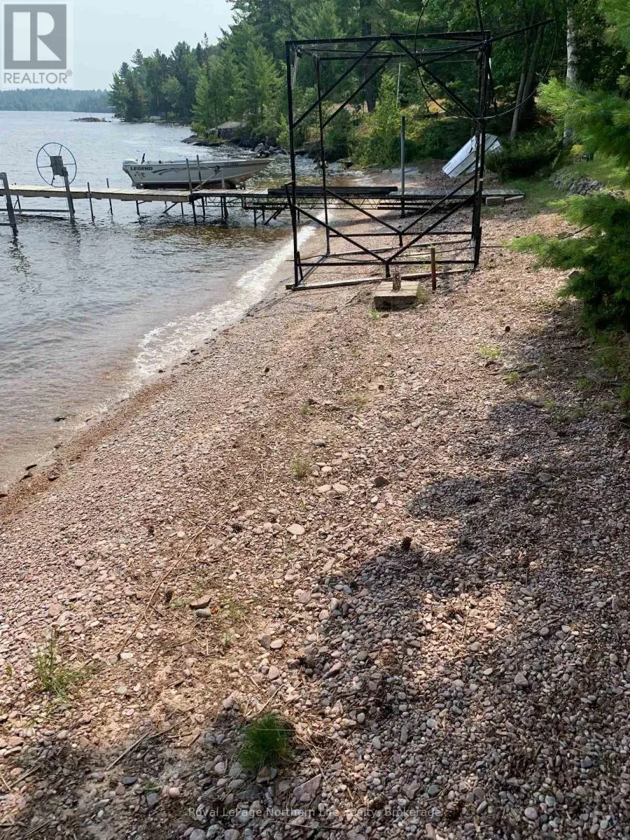 17 MUSKIE BAY, LAKE NIPISSING