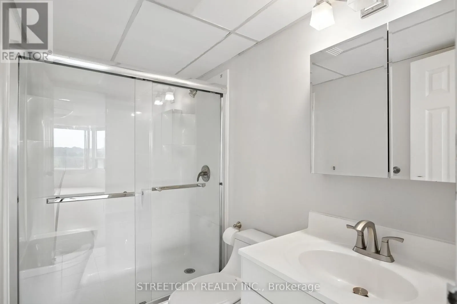 606 - 521 RIVERSIDE ROAD, #606