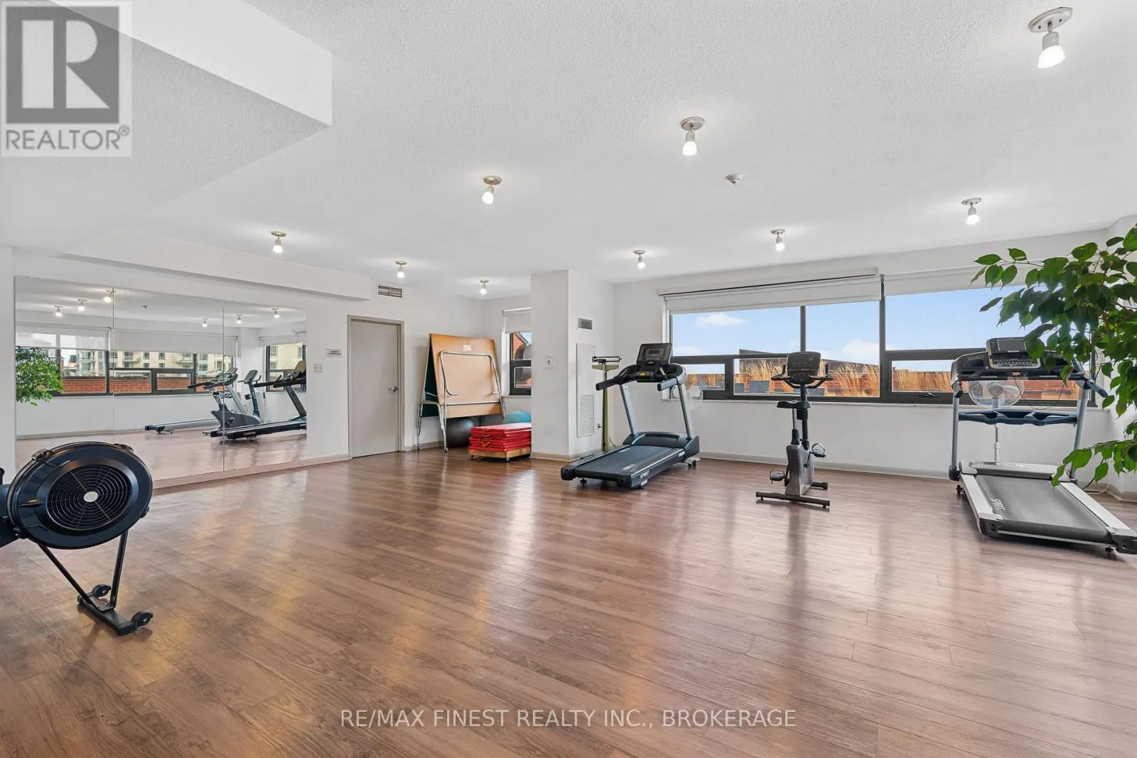 505 - 165 ONTARIO STREET, #505