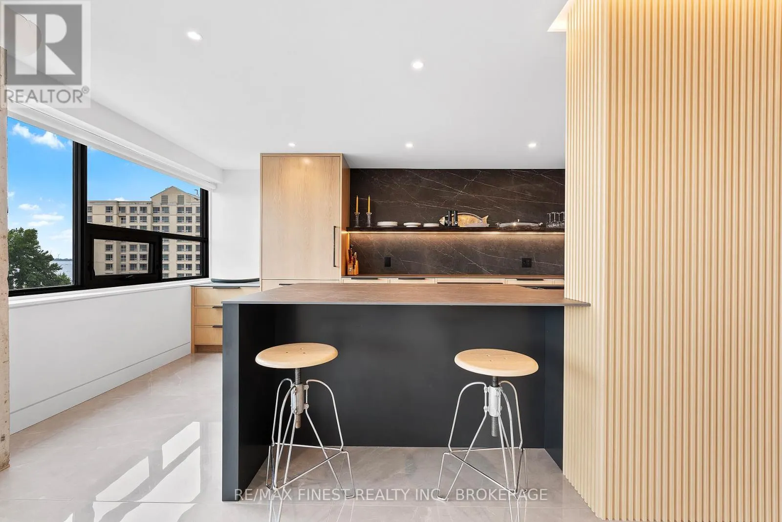 505 - 165 ONTARIO STREET, #505