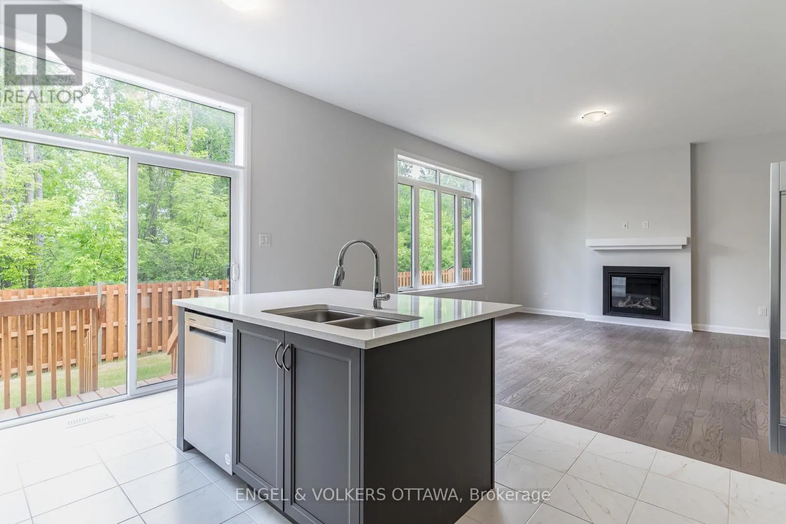 333 ELSIE MACGILL WALK