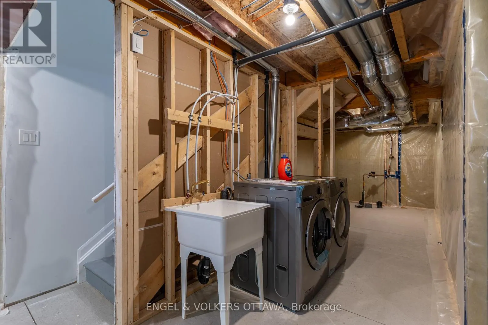 333 ELSIE MACGILL WALK