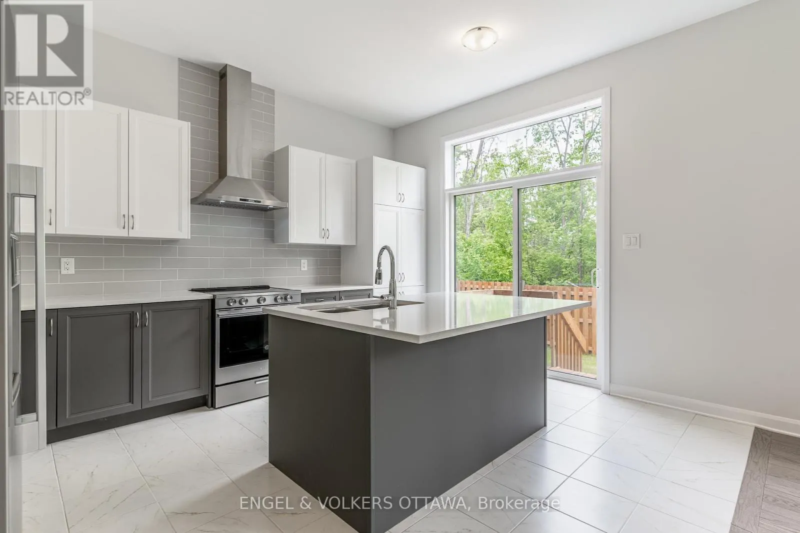 333 ELSIE MACGILL WALK
