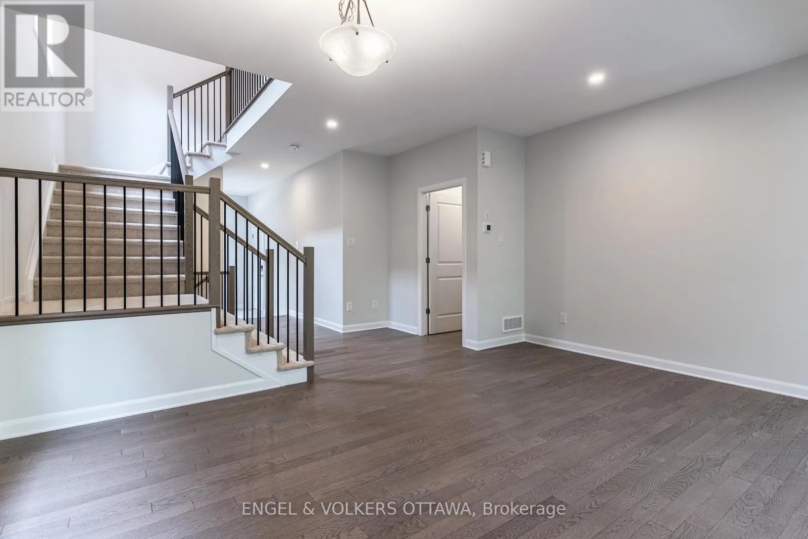 333 ELSIE MACGILL WALK