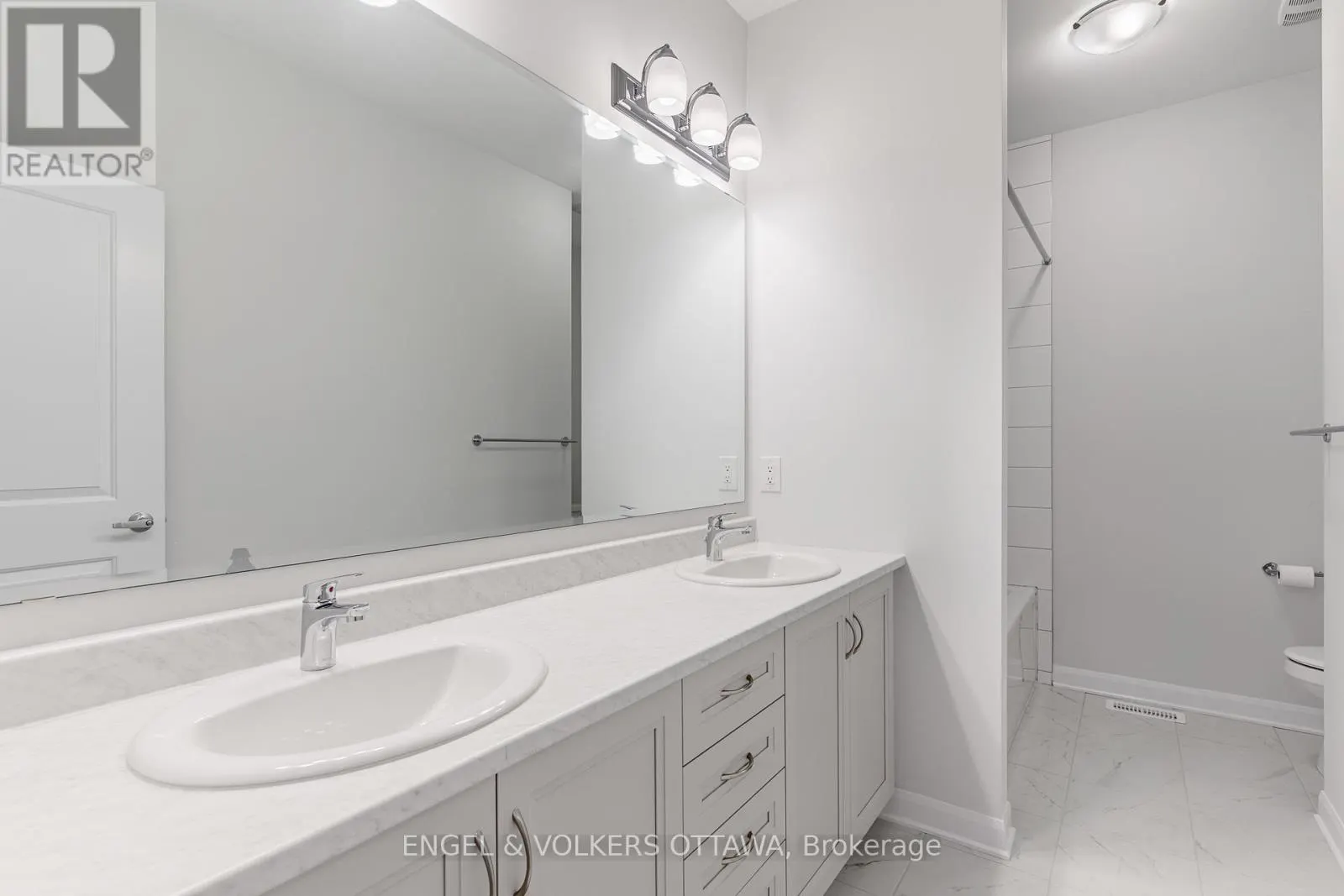 333 ELSIE MACGILL WALK