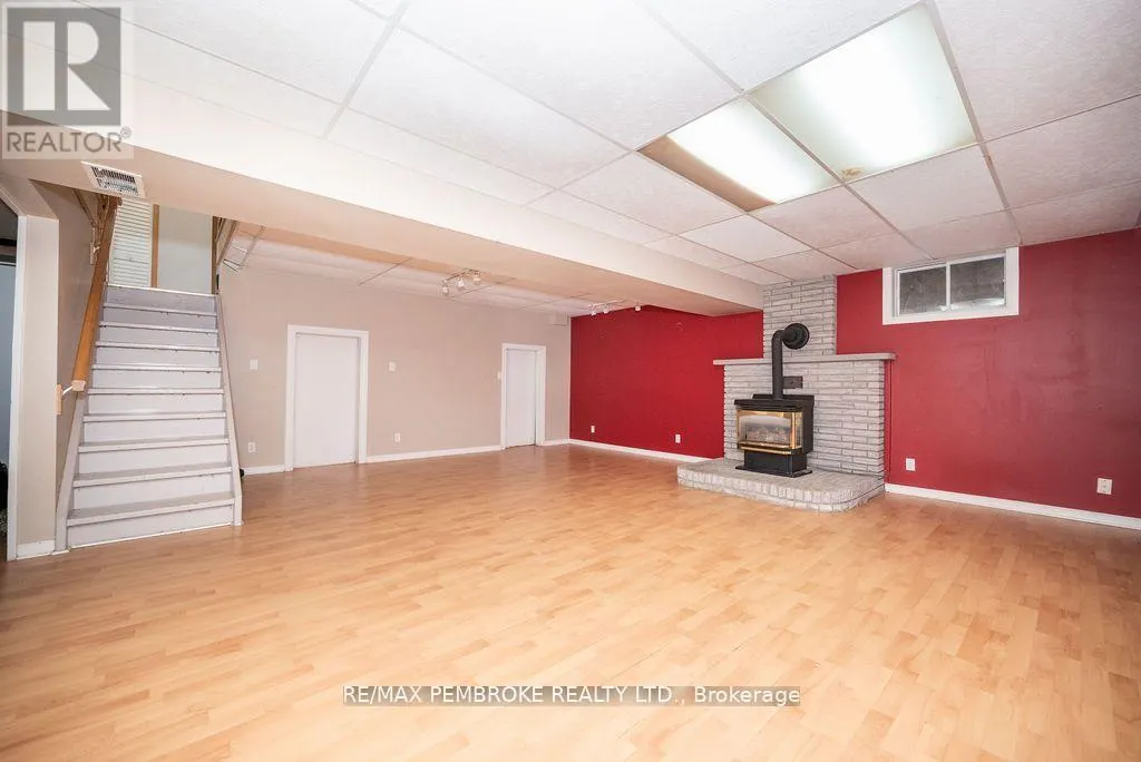 590 BOUNDARY ROAD