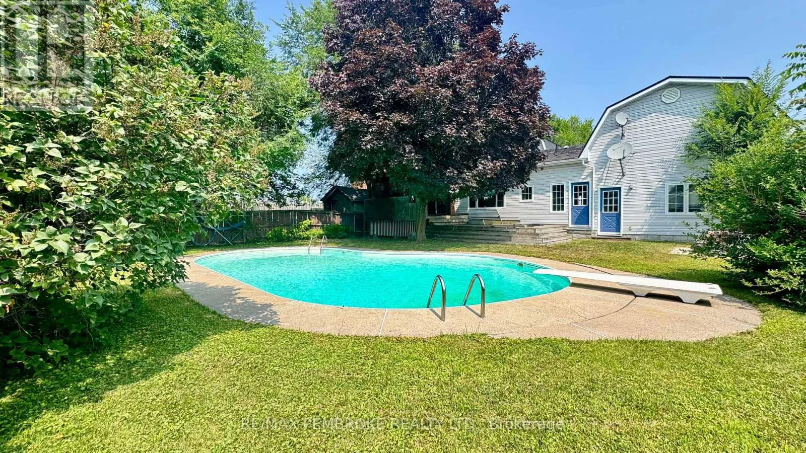 590 BOUNDARY ROAD