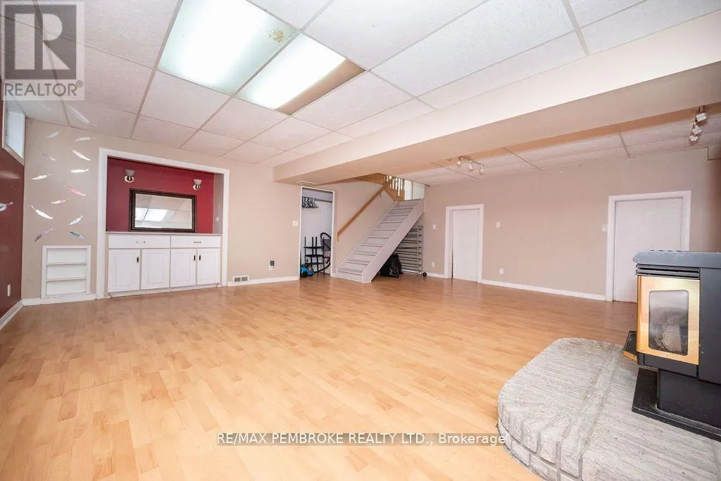 590 BOUNDARY ROAD