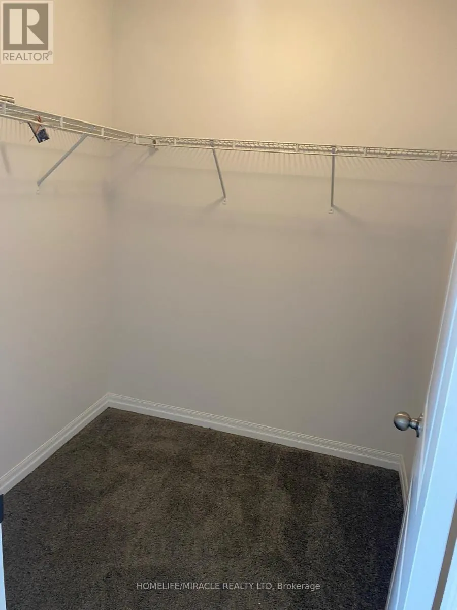 46 - 135 HARDCASTLE DRIVE