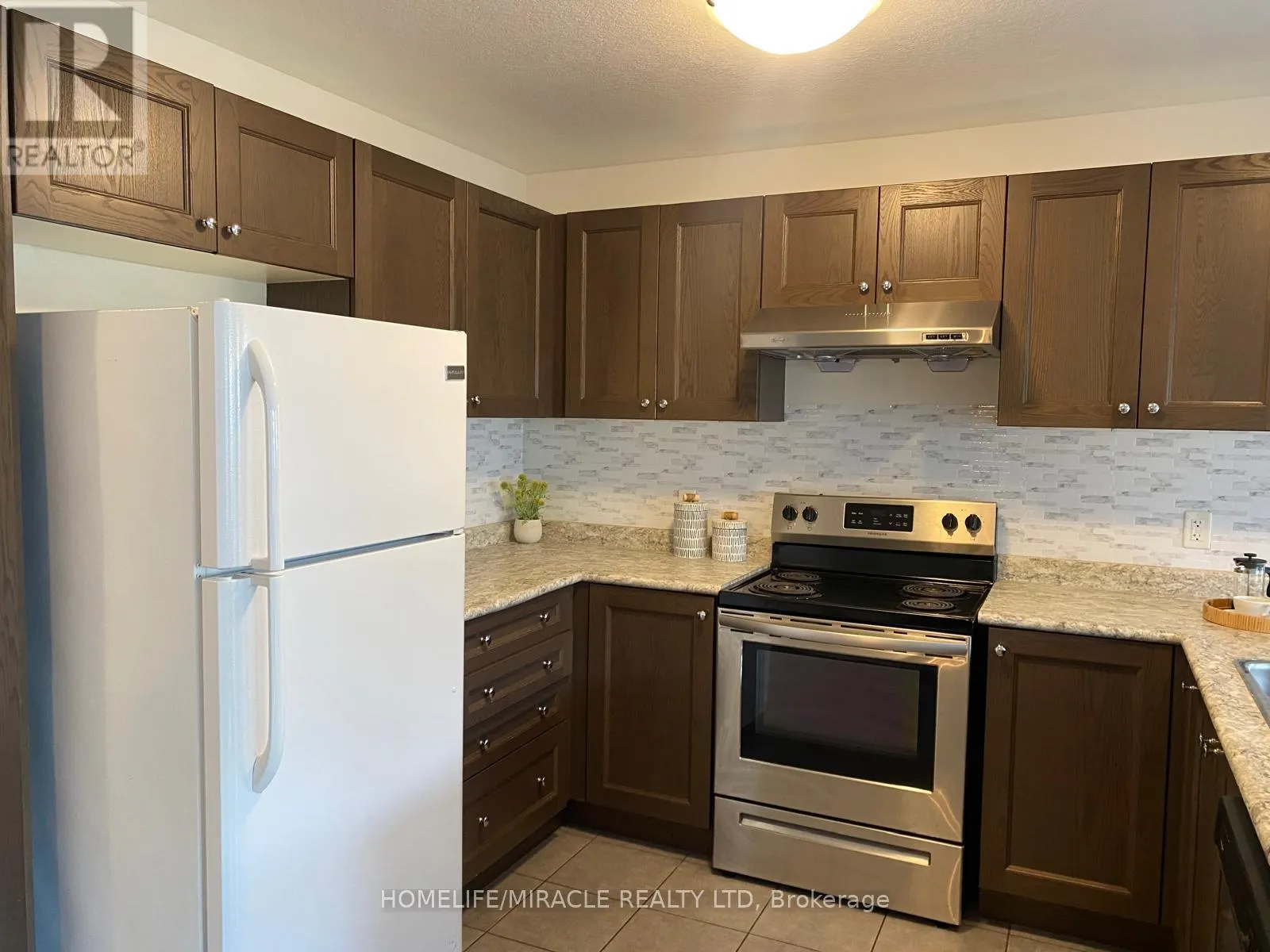 46 - 135 HARDCASTLE DRIVE
