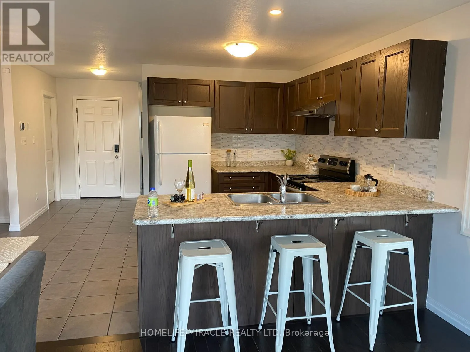 46 - 135 HARDCASTLE DRIVE
