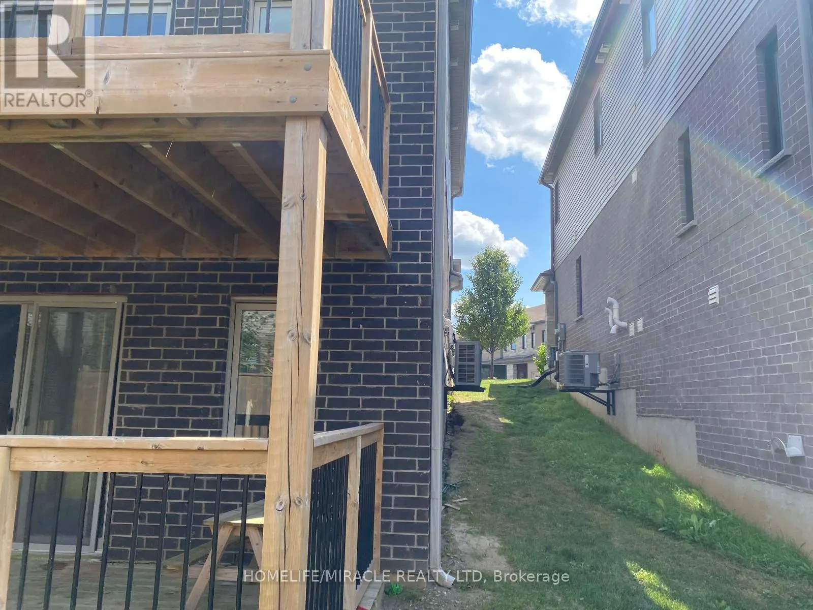 46 - 135 HARDCASTLE DRIVE