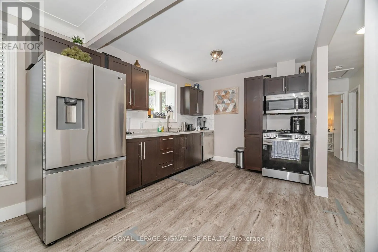 77 FAIRVIEW ROAD