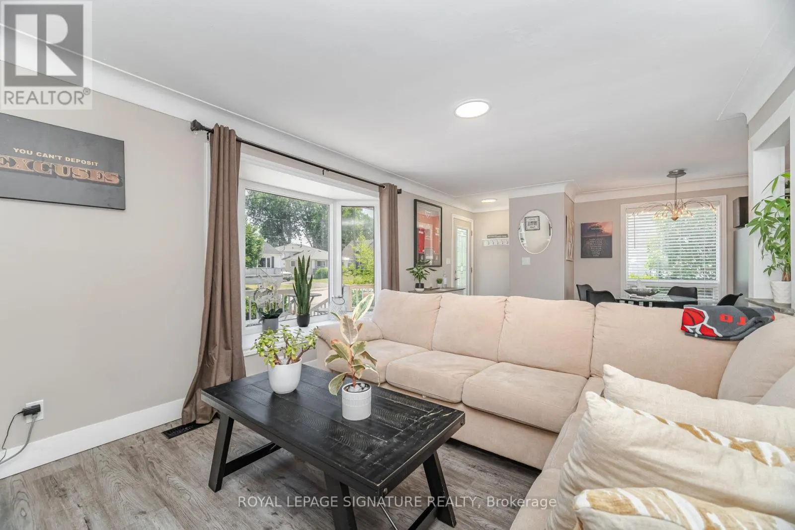 77 FAIRVIEW ROAD