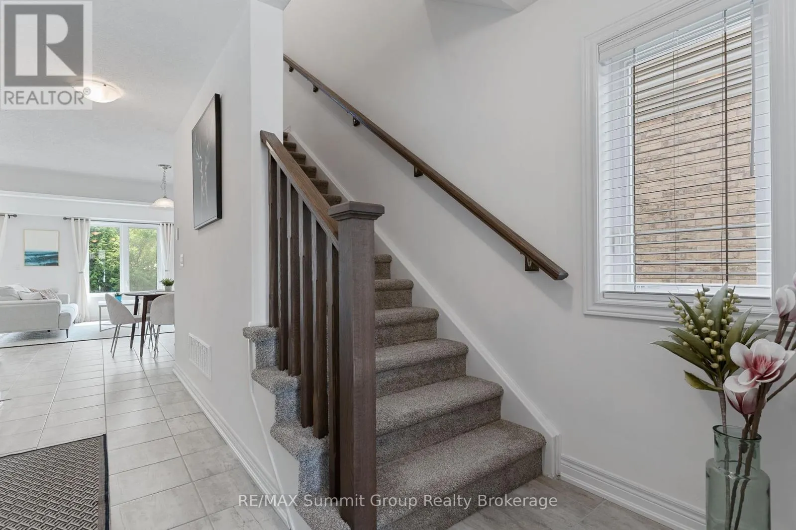 125 MULLIN STREET