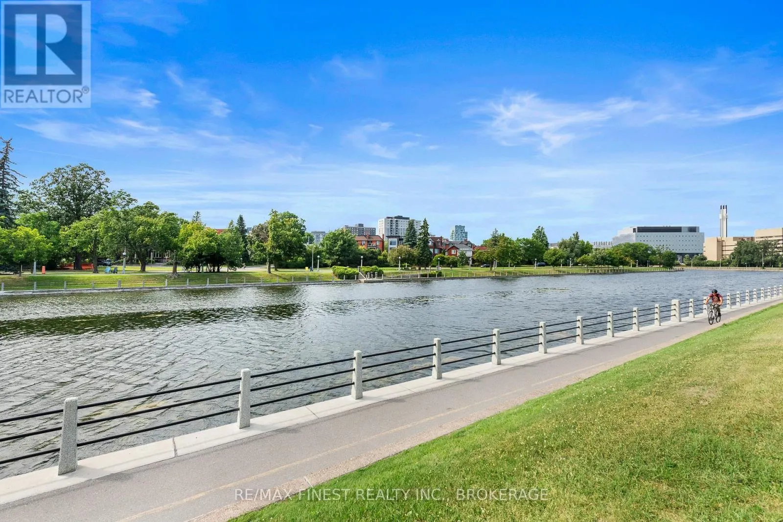 5 - 111 ECHO DRIVE, #5